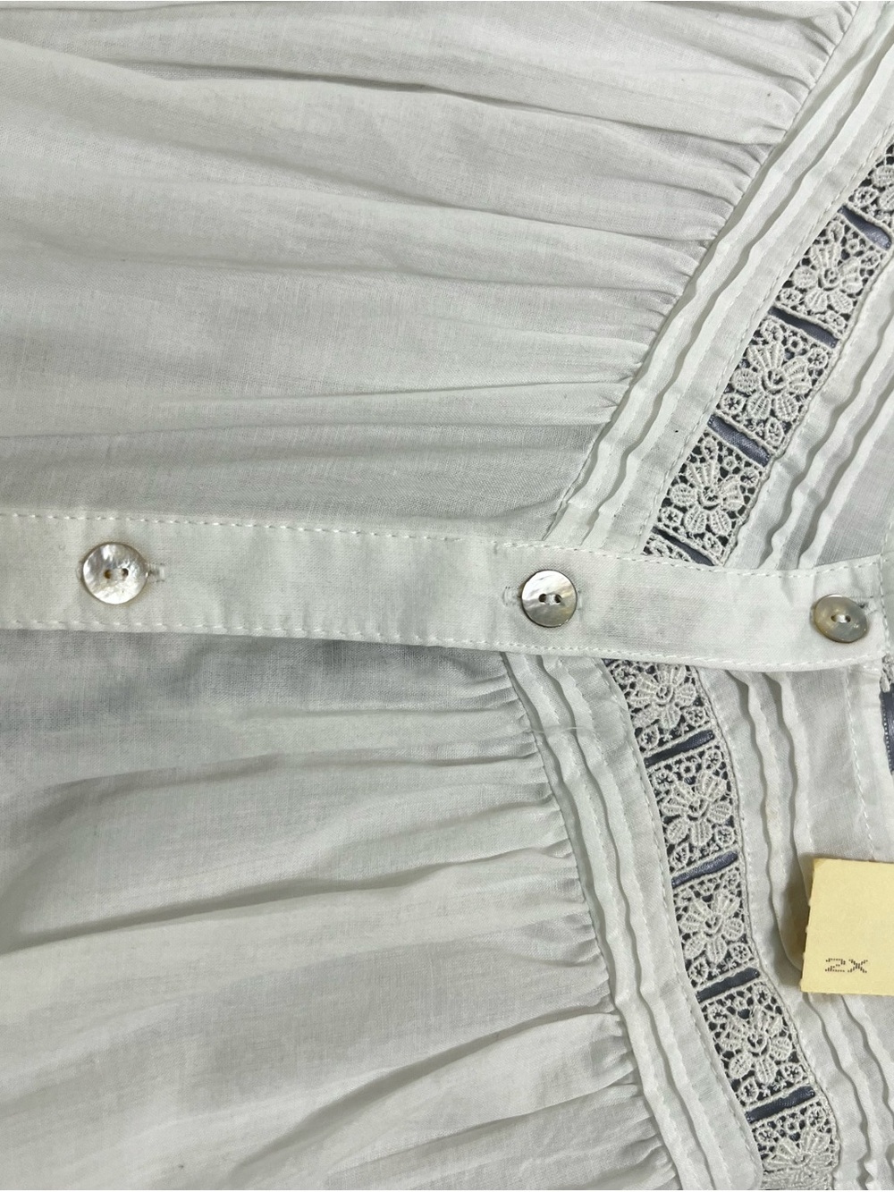 Vintage Eileen West White Long Button-Front Nightgown with Ribbon & Lace 2X - Picture 16 of 16